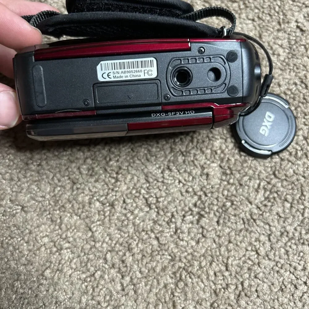 DXG Quick Shots DXG-5F3V HD video camera handy cam Camcorder Quickshots